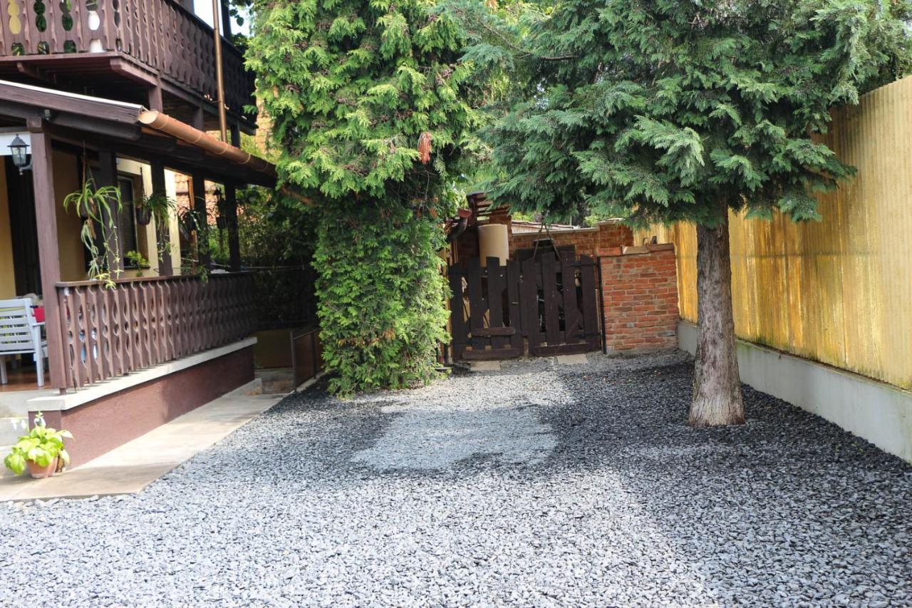 Emi Vendeghaz Hotel Balatonszemes Bagian luar foto